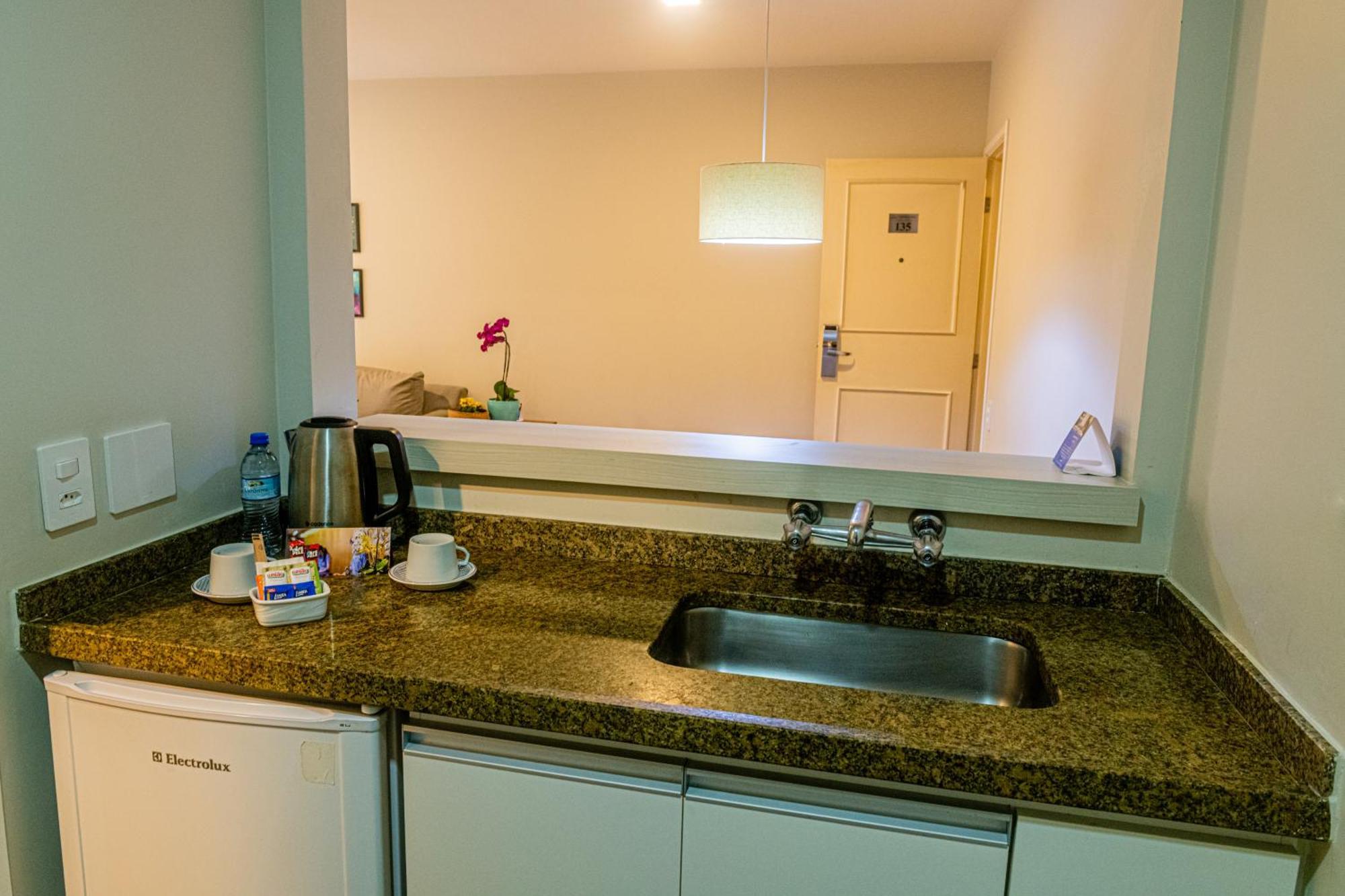 Travel Inn Flats Jardins เซาเปาโล ภายนอก รูปภาพ