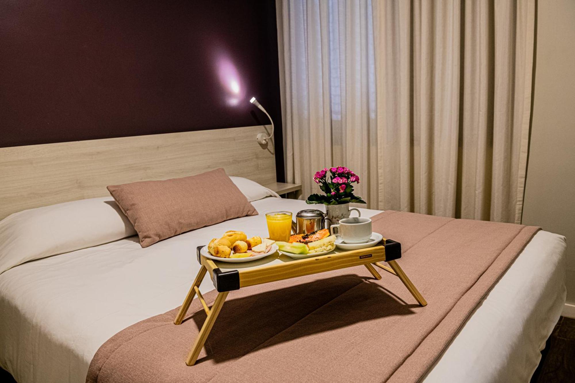Travel Inn Flats Jardins เซาเปาโล ภายนอก รูปภาพ